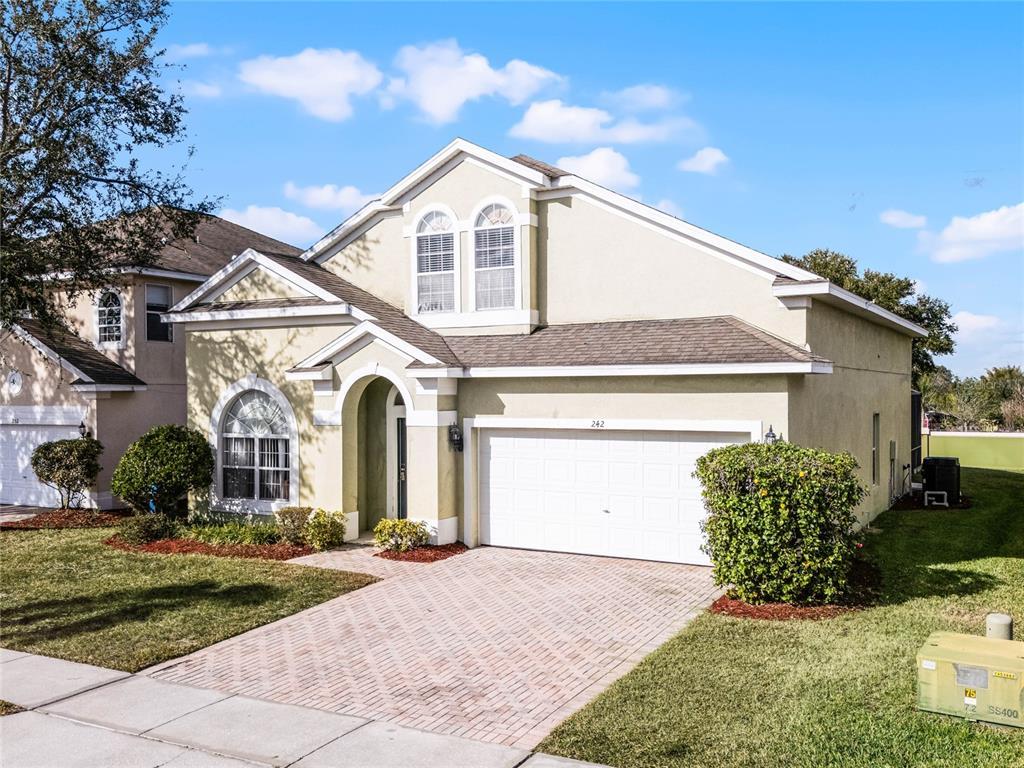 Picture of 242 Cadiz Loop, Davenport, FL 33837