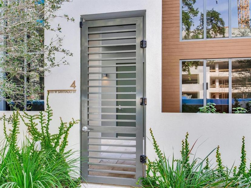 Picture of 3020 W Santiago Street Unit 4, Tampa FL 33629