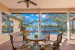 Picture of 1160 Darlington Oak Drive Ne, St Petersburg, FL 33703