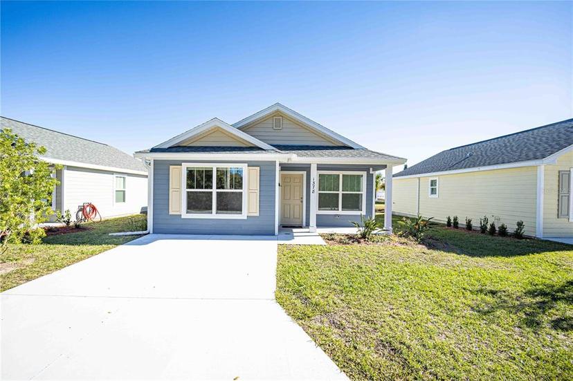 Picture of 1378 Cottage Circle, Tavares FL 32778