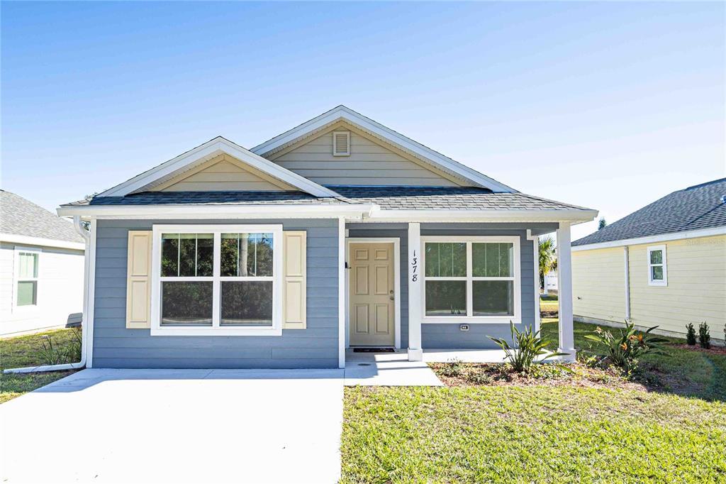 Picture of 1378 Cottage Circle, Tavares, FL 32778