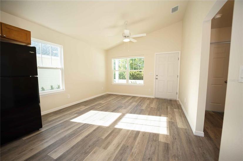 Picture of 1378 Cottage Circle, Tavares FL 32778