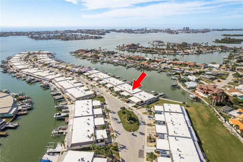 Picture of 417 Boca Ciega Point Boulevard N Unit 417, St Petersburg FL 33708