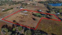 Picture of 2437 Bay Lake Loop, Groveland, FL 34736