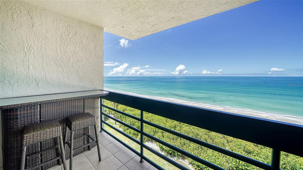 Picture of 1055 Gulf Of Mexico Drive Unit 504, Longboat Key, FL 34228