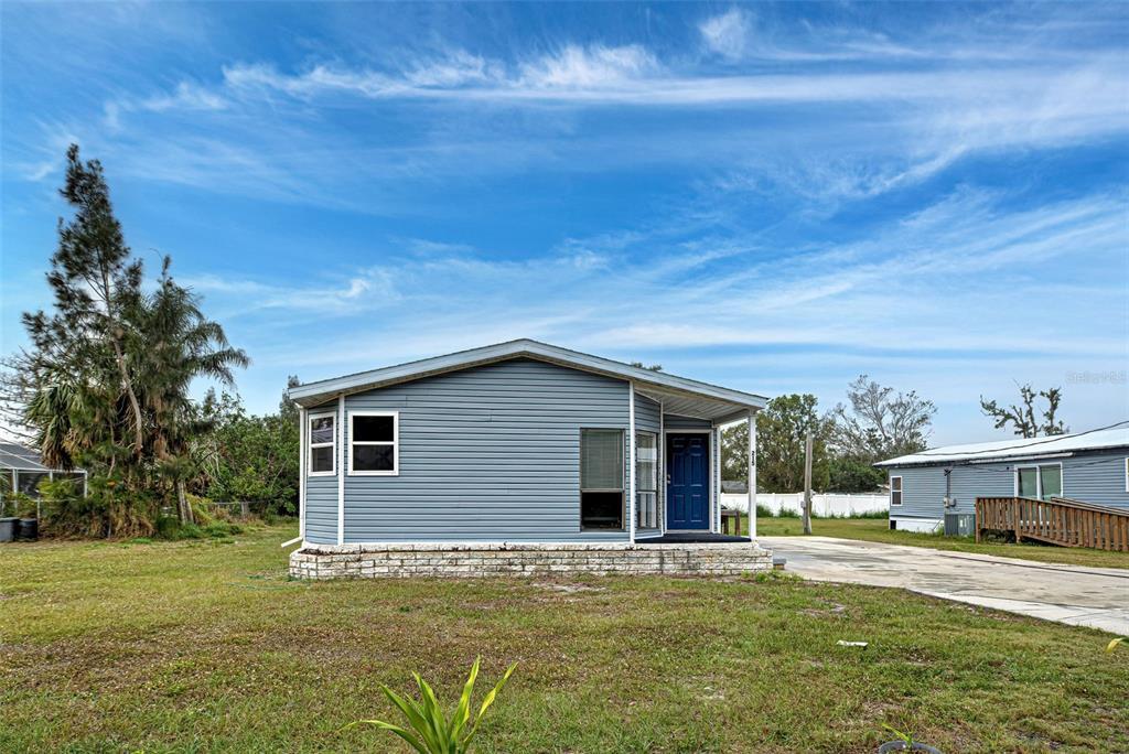 Picture of 215 Portia Street N, Nokomis, FL 34275
