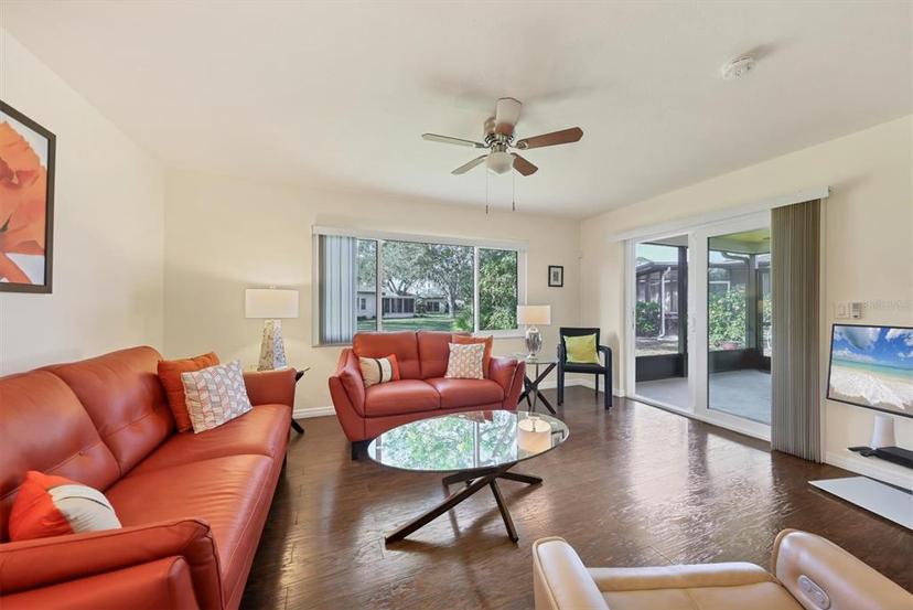 Picture of 6100 Greenview Drive Unit 145, Sarasota FL 34231