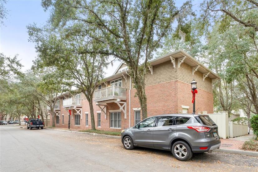 Picture of 9150 SW 49Th Place Unit C, Gainesville FL 32608