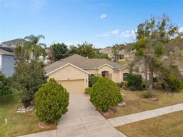 Picture of 1861 Nature Cove Lane, Clermont, FL 34711