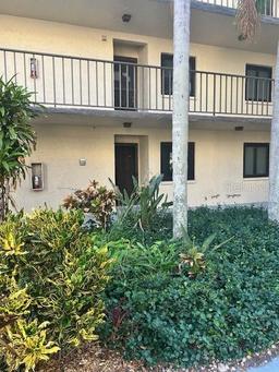 Picture of 2209 Belleair Road Unit C18, Clearwater, FL 33764