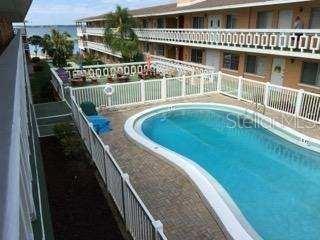 Picture of 2111 Lakeview Drive Unit 3C, Sebring FL 33870