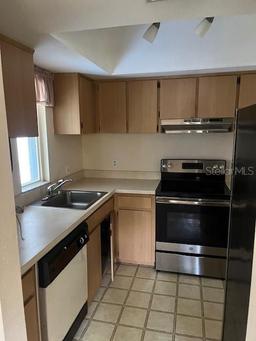 Picture of 580 Fairways Lane Unit G204, Ocala, FL 34472