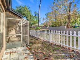 Picture of 940 Douglas Avenue Unit 217, Altamonte Springs, FL 32714