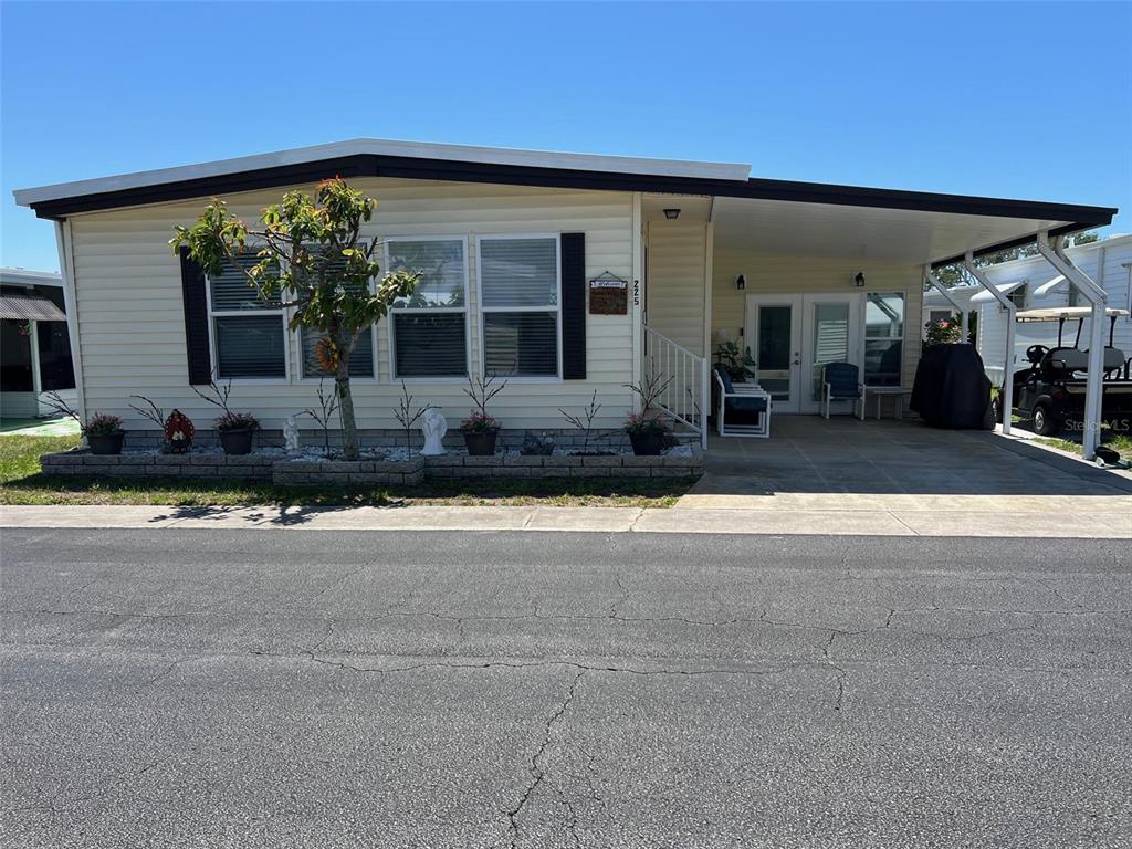 Picture of 225 Royal Palm Circle, Largo, FL 33778