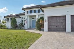 Picture of 609 Colonial Bay Drive, Nokomis, FL 34275