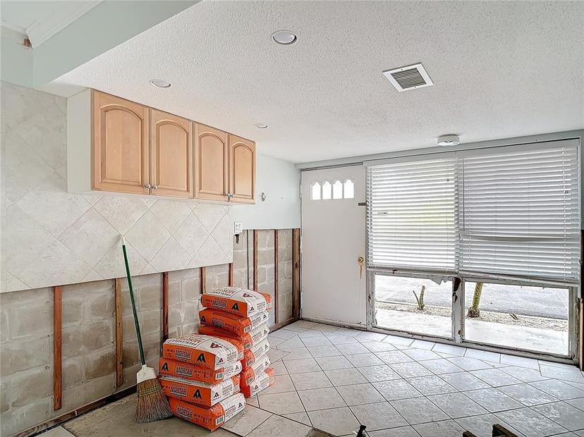 Picture of 5055 N Beach Road Unit 106, Englewood FL 34223