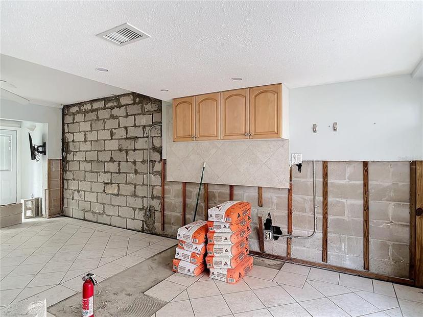 Picture of 5055 N Beach Road Unit 106, Englewood FL 34223