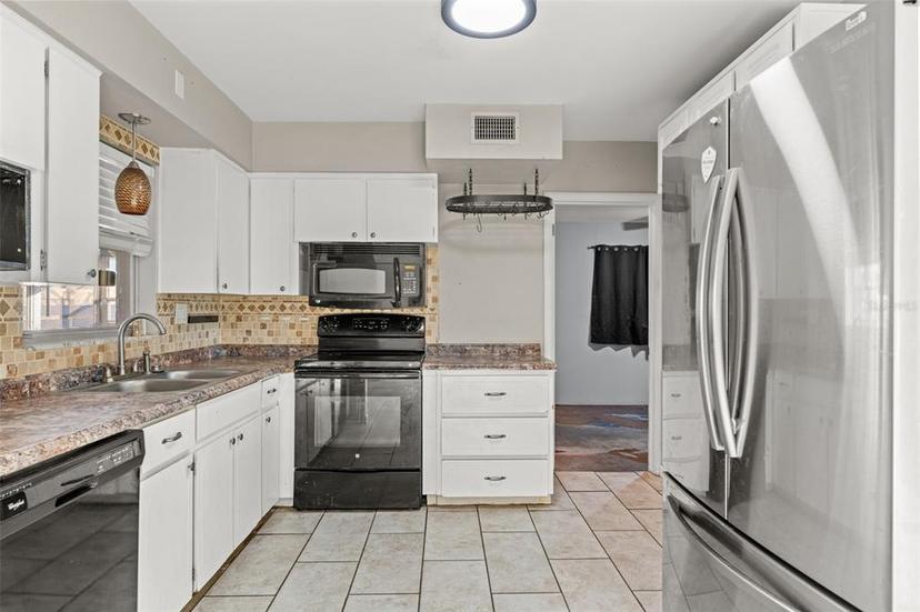Picture of 9167 108Th Street, Seminole FL 33772