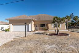 Picture of 8021 Coquina Way, St Pete Beach, FL 33706