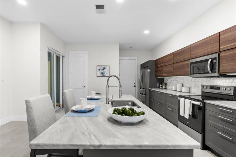 Picture of 1716 22Nd Avenue N, St Petersburg FL 33713