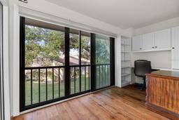 Picture of 2522 Clubhouse Drive Unit 204, Sarasota, FL 34232