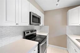 Picture of 801 Chippendale Street, Deltona, FL 32725