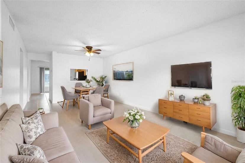 Picture of 1222 Village Way, Orlando FL 32807