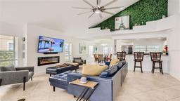 Picture of 2377 Victoria Drive, Davenport, FL 33837