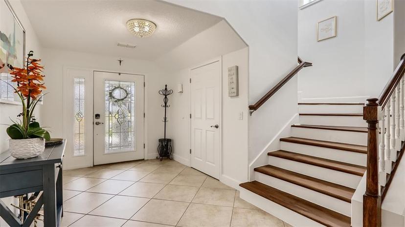 Picture of 2377 Victoria Drive, Davenport FL 33837