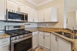 Picture of 2749 Via Cipriani Unit 1021B, Clearwater, FL 33764