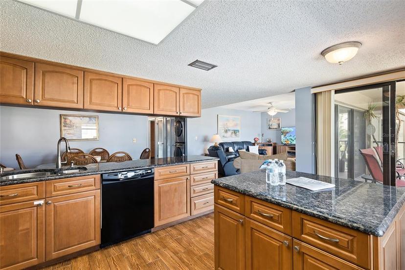 Picture of 19725 Gulf Boulevard Unit 10, Indian Shores FL 33785