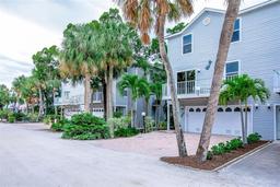 Picture of 6250 Holmes Boulevard Unit 32, Holmes Beach, FL 34217