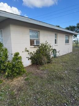 Picture of 1613 Alton Road, Venice, FL 34293
