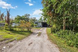Picture of 5320 Royal Oak Drive, Tampa, FL 33610