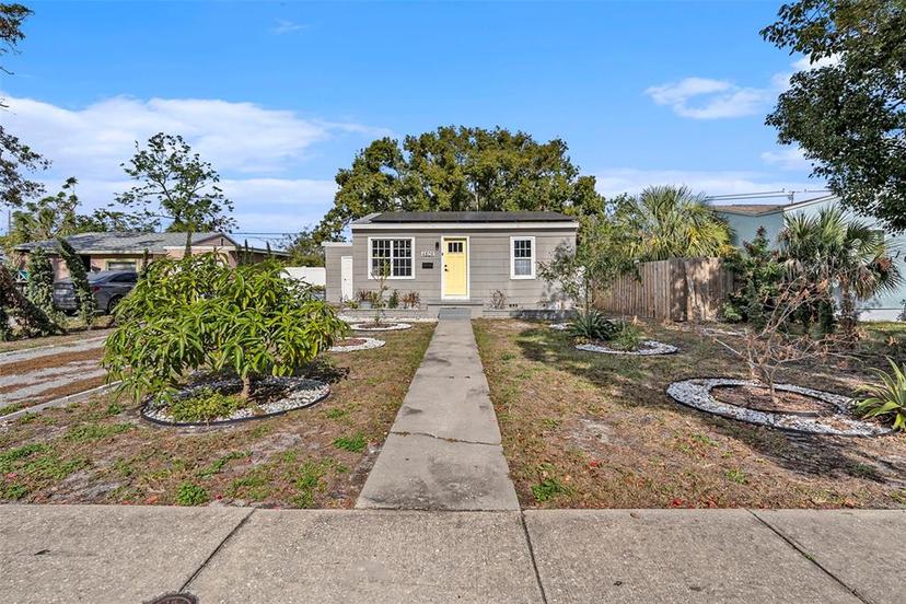 Picture of 4809 11Th Avenue S, St Petersburg FL 33711