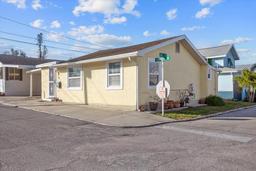 Picture of 6 Seminole Drive, Bradenton, FL 34208