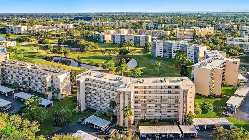 Picture of 3640 Ironwood Circle Unit 601N, Bradenton FL 34209