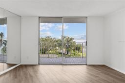 Picture of 2611 Bayshore Boulevard Unit 506, Tampa, FL 33629