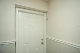 Picture of 239 Seahorse Drive Se Unit B, St Petersburg, FL 33705