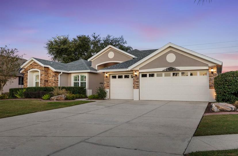 Picture of 9095 Laurel Ridge Drive, Mount Dora FL 32757