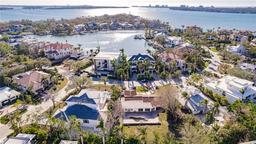 Picture of 1397 Harbor Drive, Sarasota, FL 34239