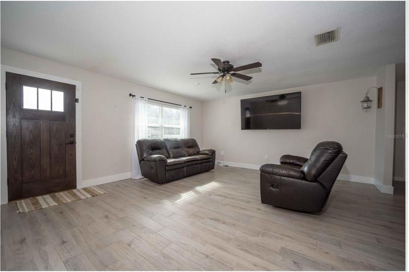 Picture of 4566 County Road 116, Wildwood FL 34785