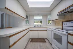 Picture of 4566 County Road 116, Wildwood, FL 34785