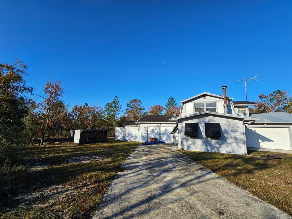 Picture of 111 Gladiola Drive, Interlachen, FL 32148