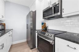 Picture of 1701 Pinehurst Road Unit 10D, Dunedin, FL 34698
