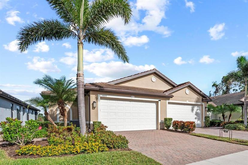 Picture of 20644 Swallow Tail Court, Venice FL 34293
