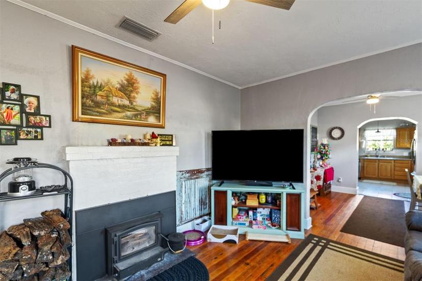 Picture of 214 NE 2Nd Street, Chiefland FL 32626