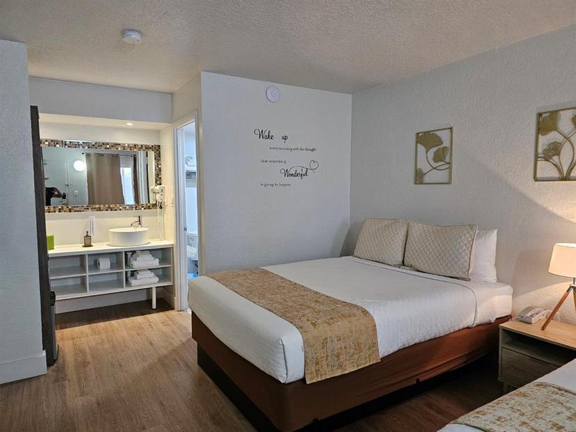 Picture of 5367 W Irlo Bronson Memorial Highway Unit 1-207, Kissimmee FL 34746