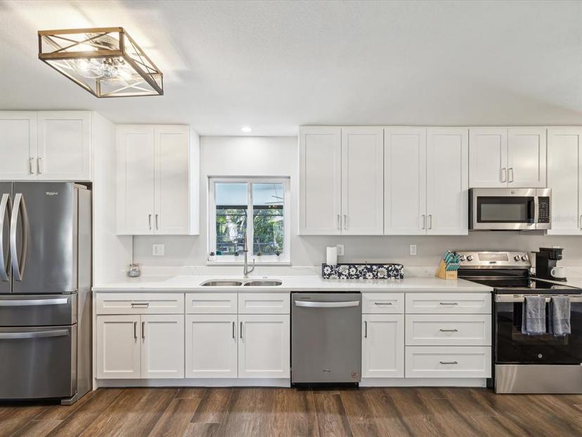 Picture of 8304 Sandstone Court, Tampa FL 33615