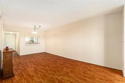 Picture of 801 83Rd Avenue N Unit 511, St Petersburg, FL 33702